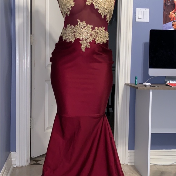 Ball Gown - Picture 1 of 3